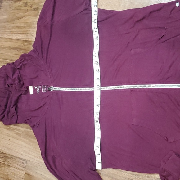 American Eagle Outfitters size XL maroon light weight super soft zip up hoodie - Picture 10 of 12